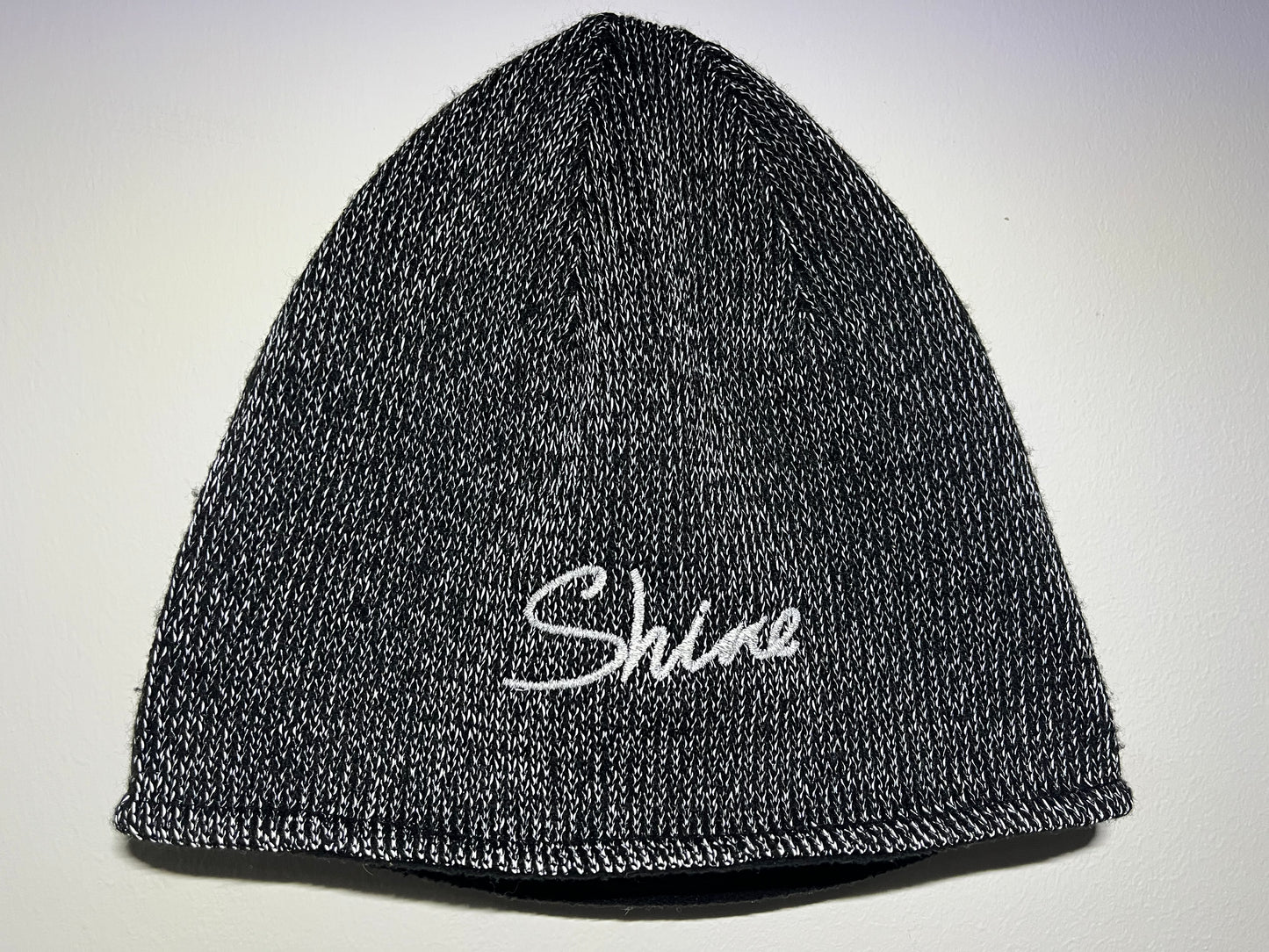 Shine Beanie schwarz